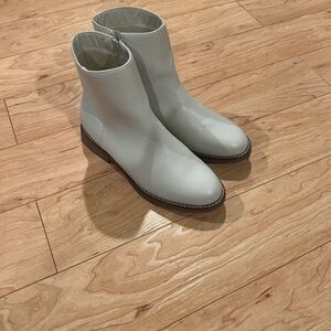 LOFT Women's Heeled Boots - Soft Gray